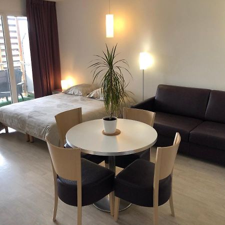 Appart Lourdes 100 M Gare - 4 Places Avec Balcon 10Mn Sanctuaire Extérieur photo